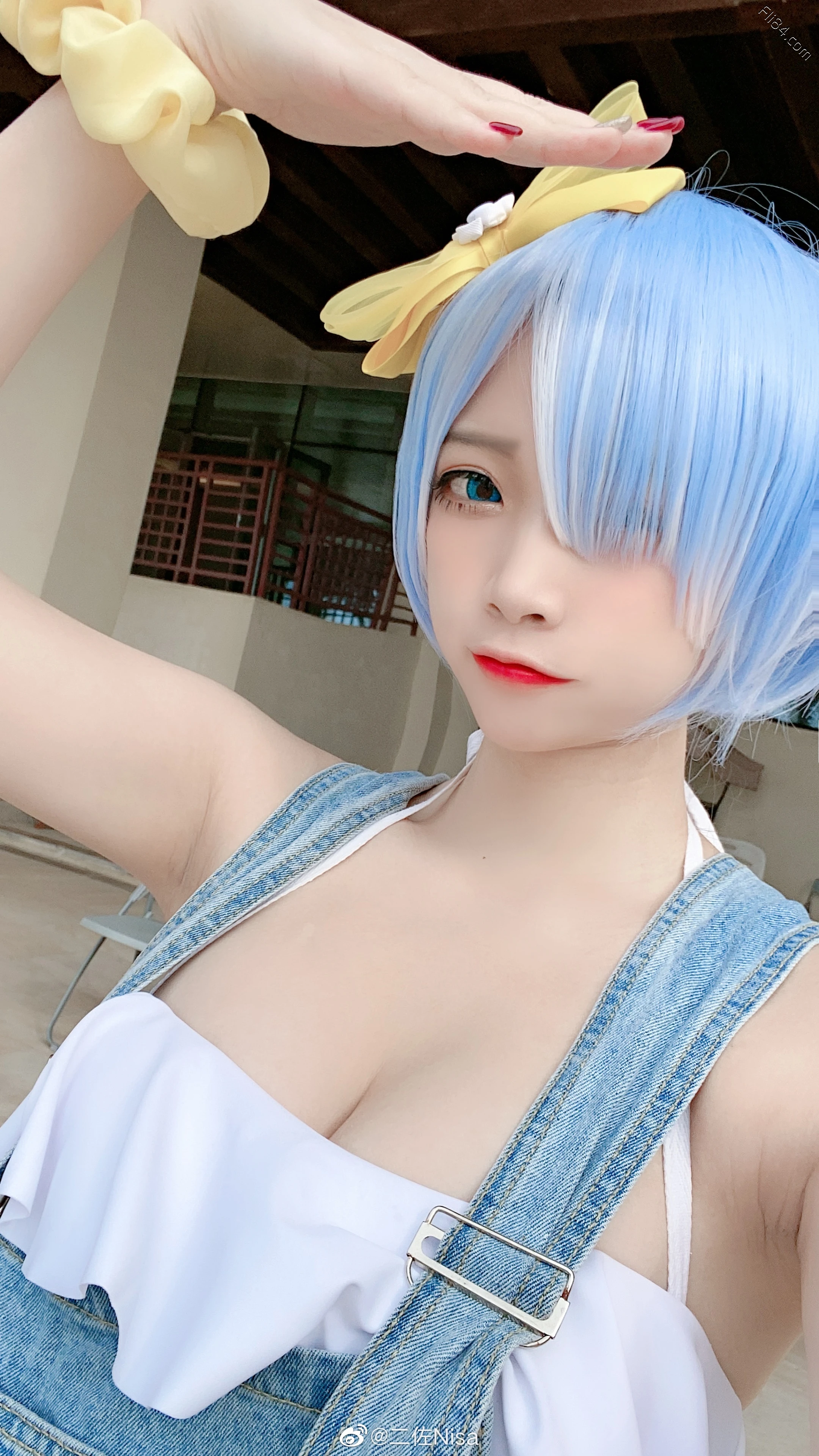 Coser“二佐Nisa”长相可爱喜欢尝试爆乳拍摄，喜欢解锁新造型！