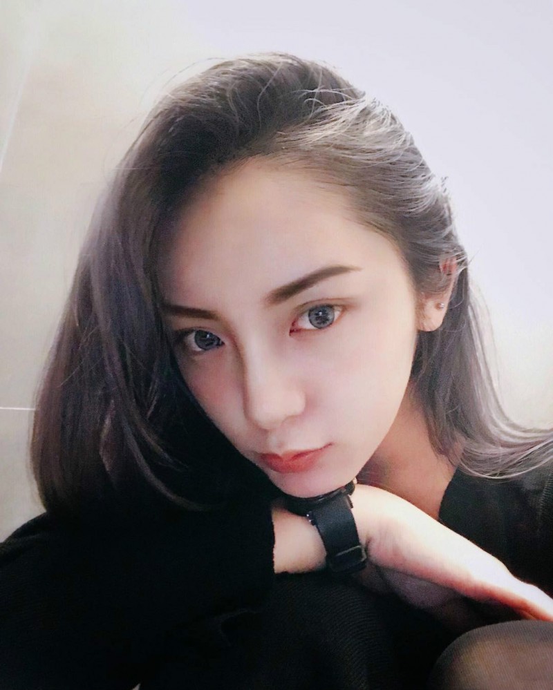 【6upoker】台湾美女正妹彤彤 与10年前相比越来越有女人味