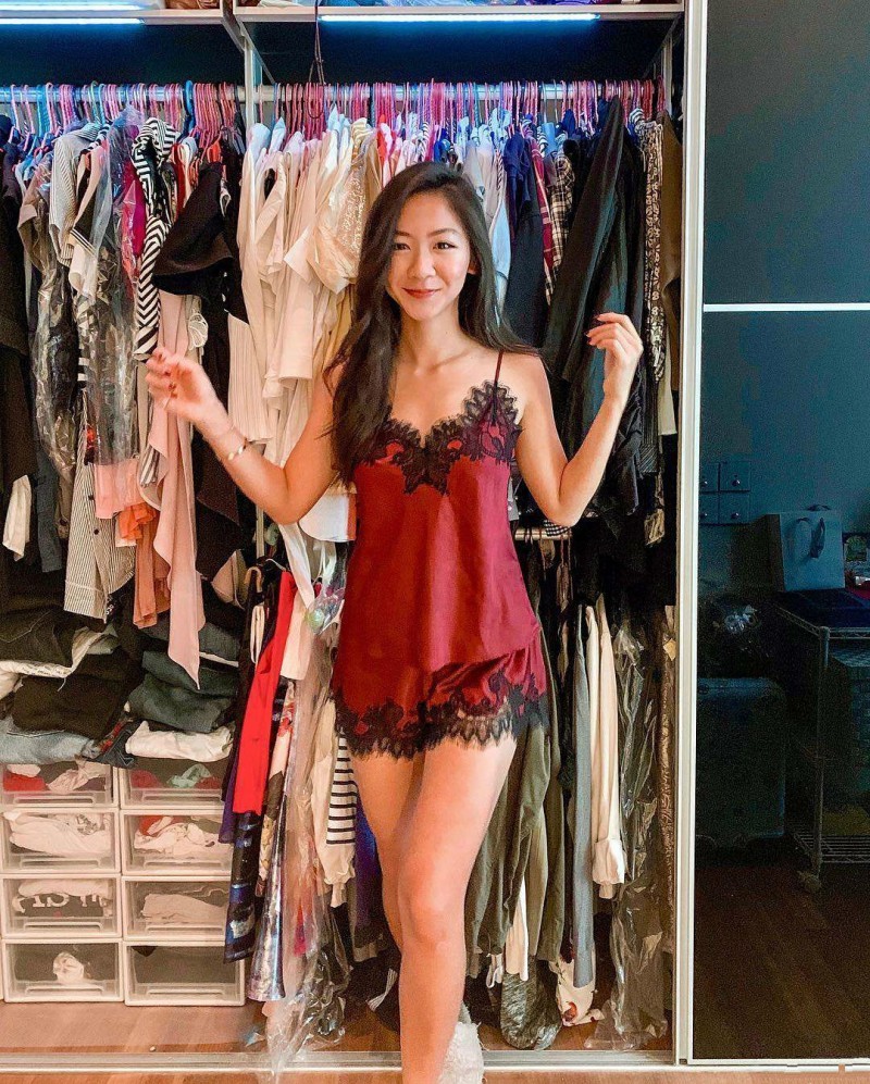 【6upoker】新加坡美女Novita Lam 阳光正妹性感曲线迷人