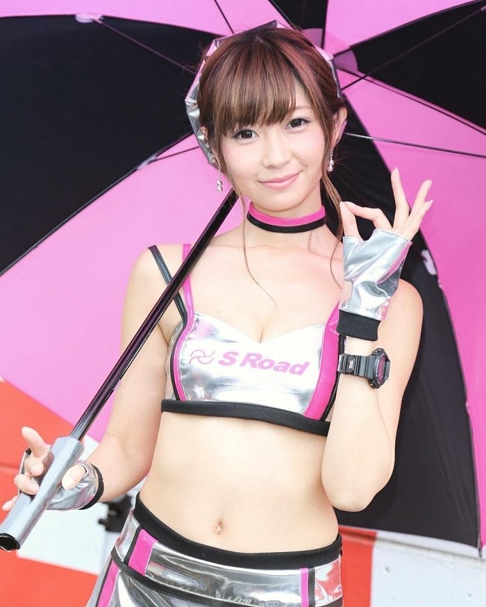 第63届澳门格兰披治大赛 性感赛车女郎看不完