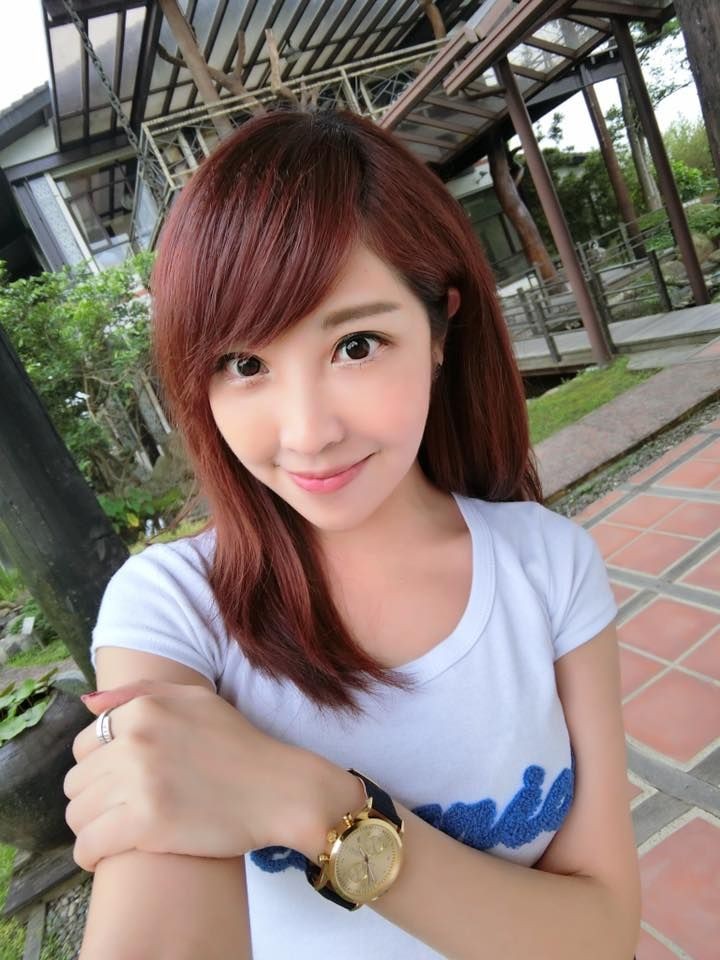 【6upoker】MOD寰宇新闻大眼气质主播 Vivi黄若薇