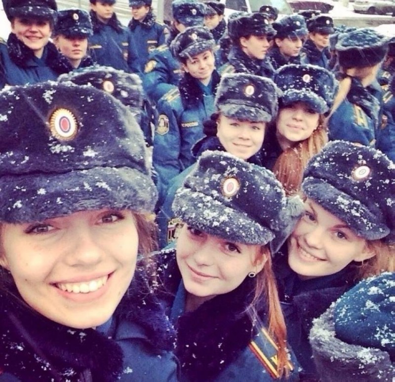 莫斯科大阅兵 美女如云的俄罗斯女大兵