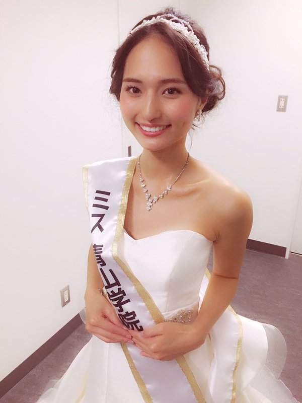 超气质的山贺琴子～2016年日本最正女大学生冠军！