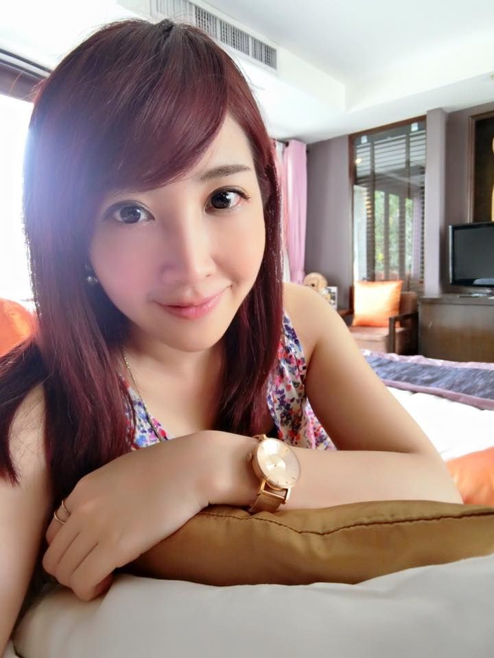 【6upoker】MOD寰宇新闻大眼气质主播 Vivi黄若薇