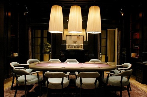 扑克迷们最爱的独具风格的扑克室