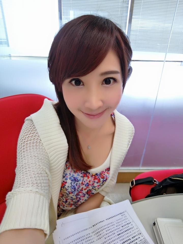 【6upoker】MOD寰宇新闻大眼气质主播 Vivi黄若薇