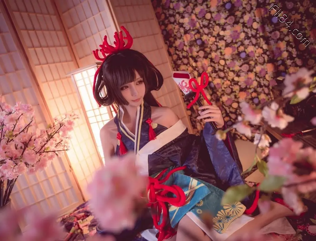 萝莉coser“魔理花”可爱又真性情，看到照片后立刻被圈粉啦！