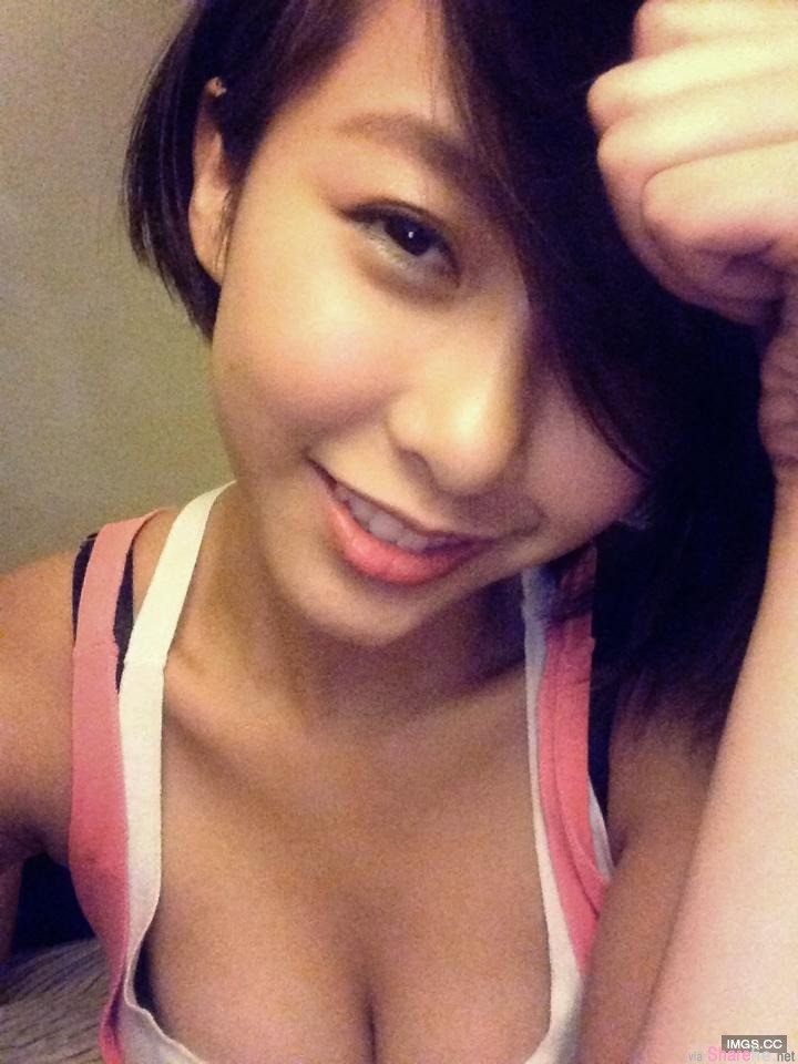 【6upoker】网红正妹何麦枒不雅视频疯传 内衣直播秀丰满上围