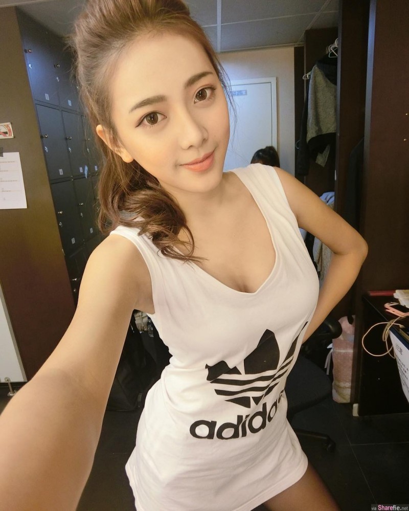 【6upoker】直播正妹Iris霍萱 性感比基尼征服众网友