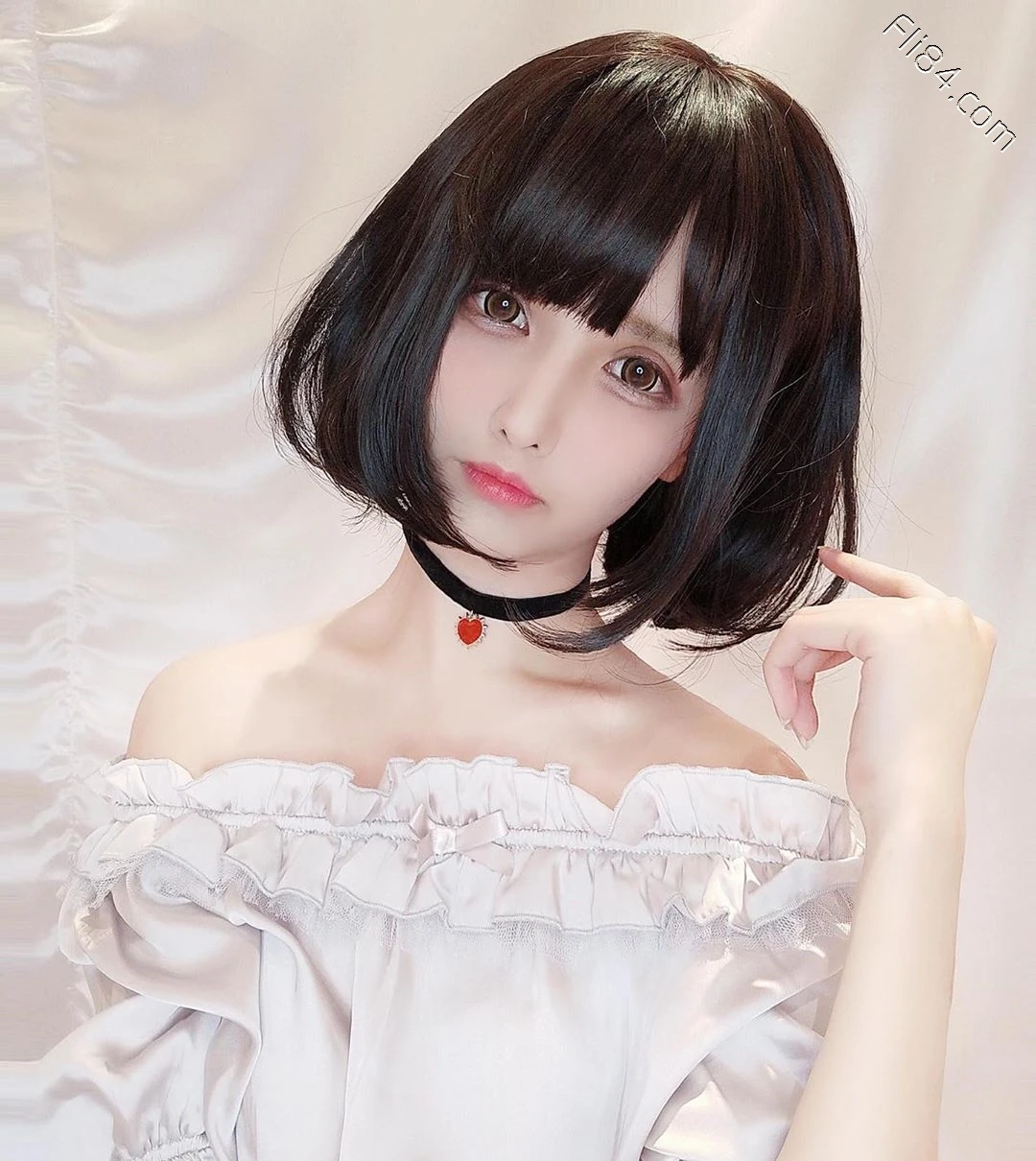 萝莉coser“魔理花”可爱又真性情，看到照片后立刻被圈粉啦！