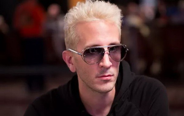 【6upoker】Elio Fox第一次打入决赛桌 冠军将获得奖金1,948！