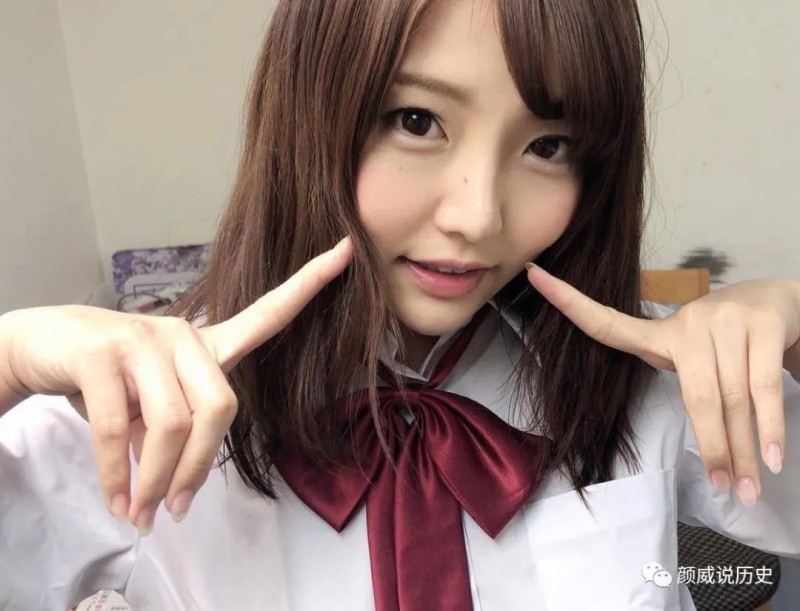 【6upoker】T-Powers心菜里绪 标致美人脸号称桥本有菜第二