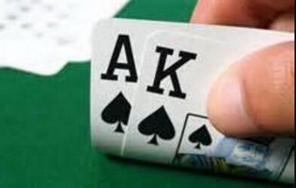 德州扑克明白自己玩扑克的动机