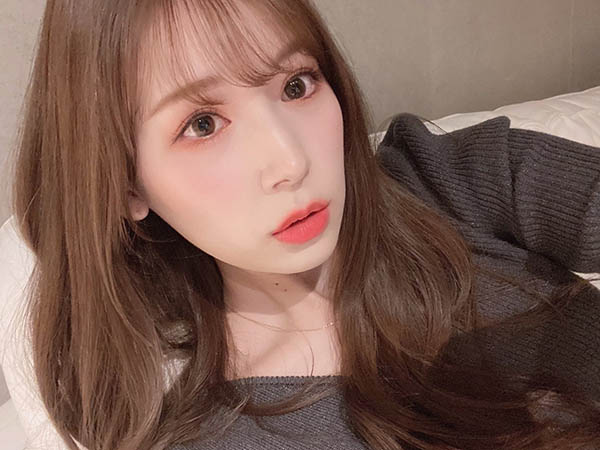 【6upoker】只用口算出轨吗?「明里つむぎ」搞上未婚夫的好友,从嘴巴开始最后被中出!