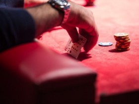 【6upoker】扑克策略：在无限德州扑克中利用阻断牌