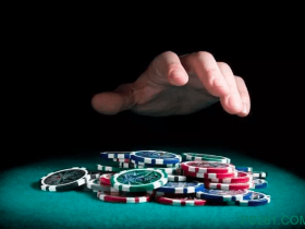 【6upoker】熟记这5个德州扑克技巧，可以让你长期稳定盈利 (获胜秘诀)