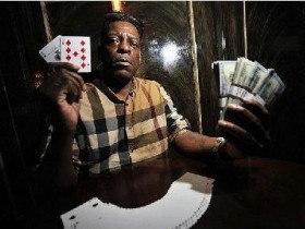 【6upoker】毒贩狱中打牌15年 出狱后500美元赢150万成百万富翁