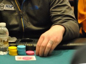 【6upoker】德州扑克应对小筹码玩家的全压