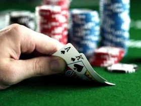 【6upoker】如何游戏限注德州扑克的河牌圈