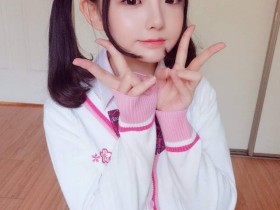 【6upoker】网络正妹樱群Sakuragun 可爱制服照片散发着甜美小清新