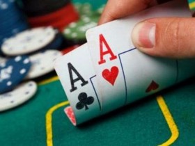 【6upoker】德州扑克遇到跟注站该怎么办？