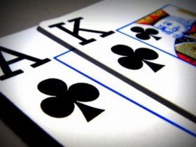 【6upoker】如果我发到AK该怎么办?