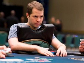 【6upoker】如何游戏多人跛入的牌局