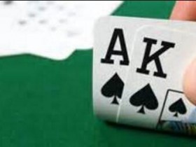 【6upoker】如何决定是否跟注翻前全压?