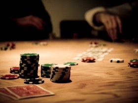 【6upoker】扑克策略:发牌完成了听牌该怎么办?