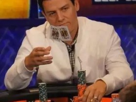 【6upoker】德州扑克分析-敲到河牌,被加注后扔掉葫芦!你做得到吗