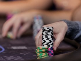 【6upoker】德州扑克中在玩得松的小注额取得最大成功的三个法则