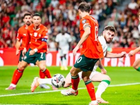 迈博体育:世预赛-C罗中框+失点内维斯补时绝杀