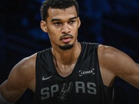 大发体育-在场20分钟正负值+21,大发助力你的致富之路!