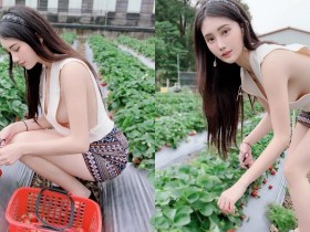 【6upoker】阿捏採草莓母湯!爆乳正妹「Queenta」超鬆垮上衣配迷你裙,彎腰「雪白春光」全部外洩!