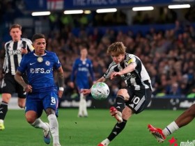 大发体育-曼联中场新核浮现!卡塞米罗钦点同胞,大发助力你的致富之路!