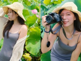 【6upoker】荷花季見「甜美幼教師」,清新笑顏讓網友超想倒退嚕:「想重讀幼兒園!」