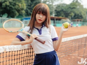 【6upoker】來打球!輔大美術正妹「黃思云」化身網球美少女「性感揮拍」甜蜜爆擊!