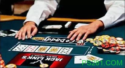 德州扑克 【6upoker】无限德州六人桌策略:挤压(Squeeze)