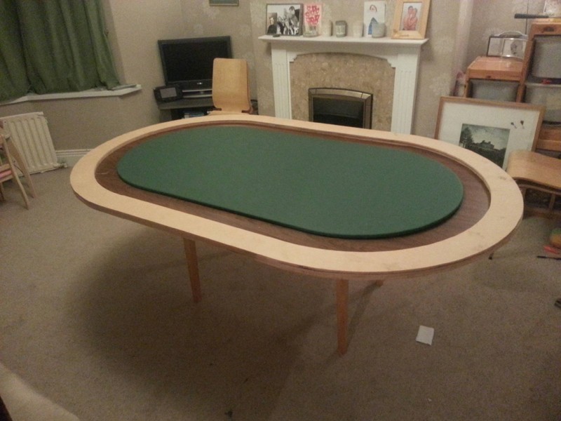 牌手故事：我DIY了一张扑克桌