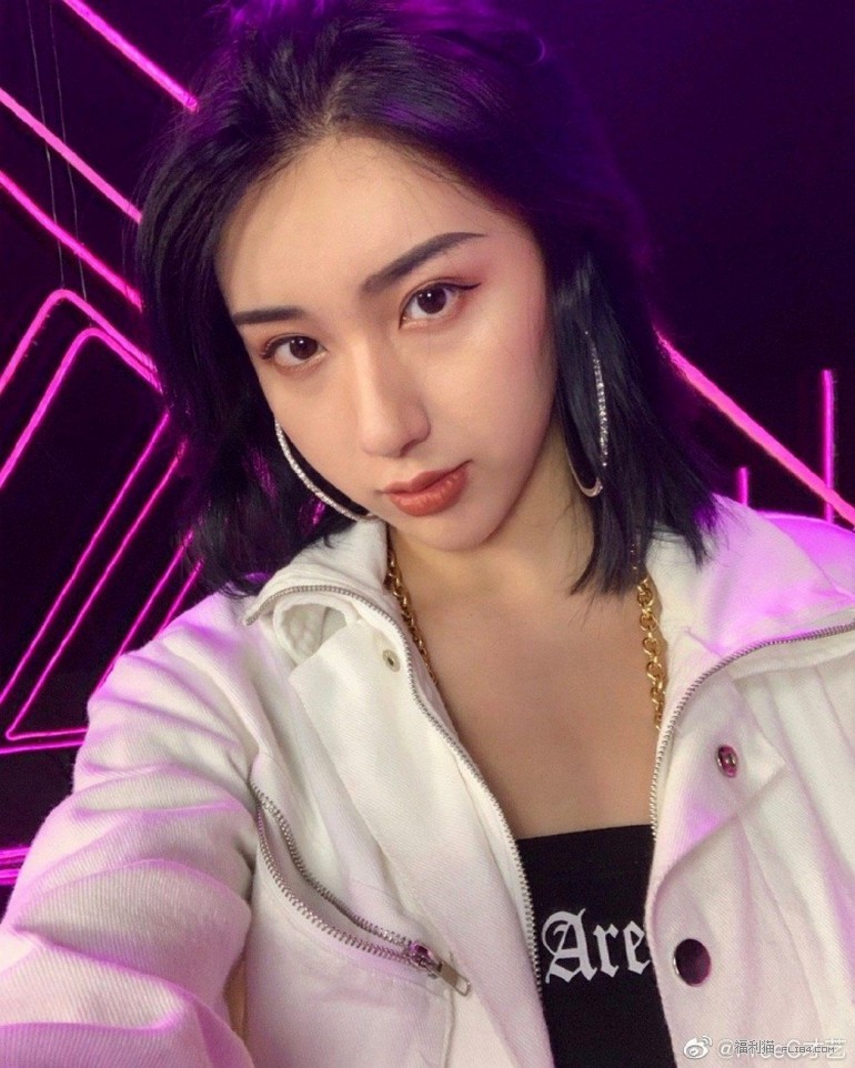 【6upoker】劲爆！《中国新说唱》女Rapper FreeC爱性影片流出！