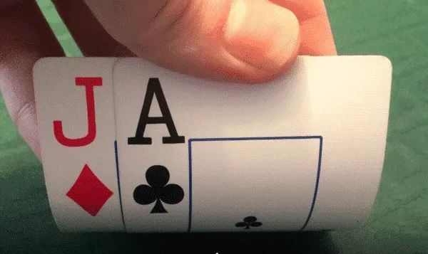 【EV扑克】教学:AJ杂色容易被高估?这手牌到底该怎么玩