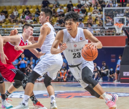 大发体育-23届CBA选秀-陈国豪当选状元 方佳晨榜眼林彦廷探花,大发助力你的致富之路!