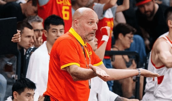 大发体育-男篮翻译引众怒!乔帅现场原声被曝,大发助力你的致富之路!