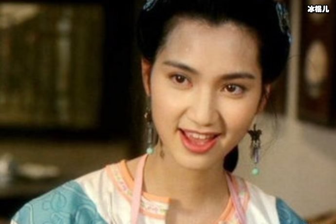 【6upoker】洪欣不愧是不老岁月女神，啥风格都能轻松驾驭