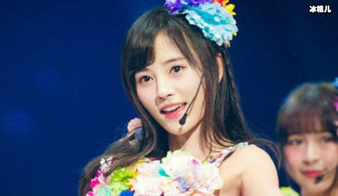 【6upoker】翁美玲穿搭简单精致,古装扮相淡雅清新果然是不可超越的美人