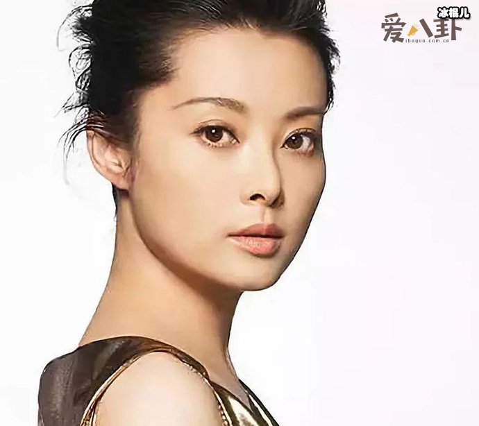 【6upoker】袁立偷狗事件起底, 为何网友纷纷拿她与郑爽对比