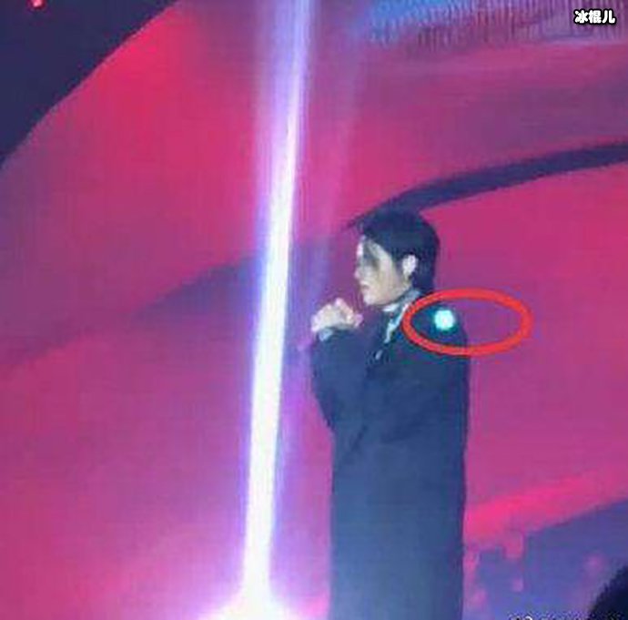 【6upoker】吴亦凡被激光笔照射引众怒, 明星被激光笔照射会有什么危害