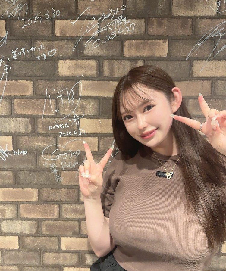 【6upoker】五条恋10月6日最新作品番号及封面，五条恋个人简介