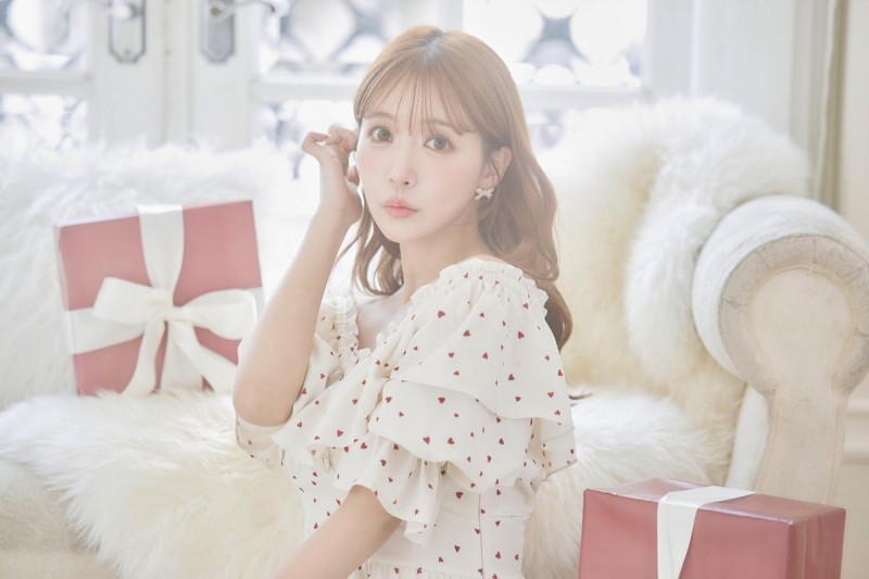 【6upoker】14岁破处!三上悠亜(三上悠亚)自爆学校楼梯转角「打野战」下海关键曝光网惊呆