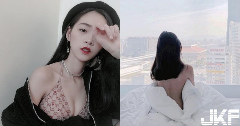 【6upoker】太惹火！正妹居家「男友視角」睡眼惺忪好慵懶，「背殺床照」意圖讓人無法下床！